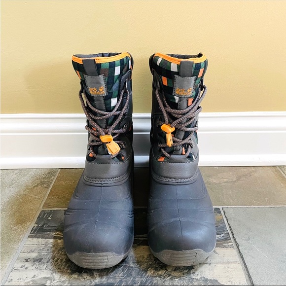 Jack Wolfskin•6•Waterproof~Warmly Insulated•Toggled Drawcord Closure•Lightweight - Picture 9 of 16